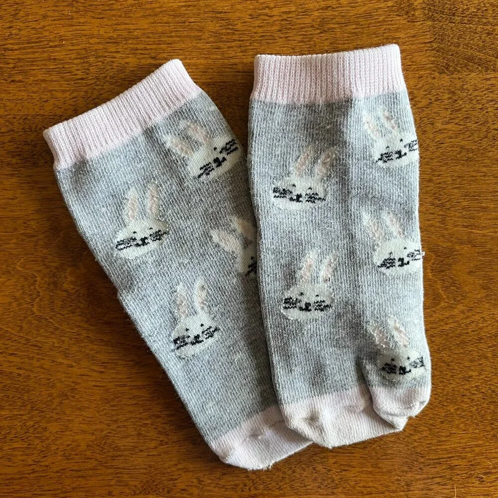 Gap bunny toddler socks *Free in bundle*